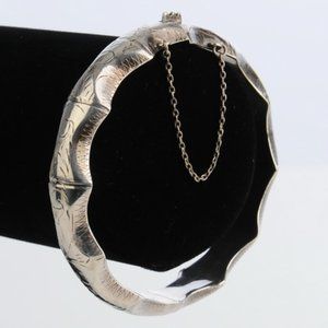 Vintage Silver Sculpted Bracelet